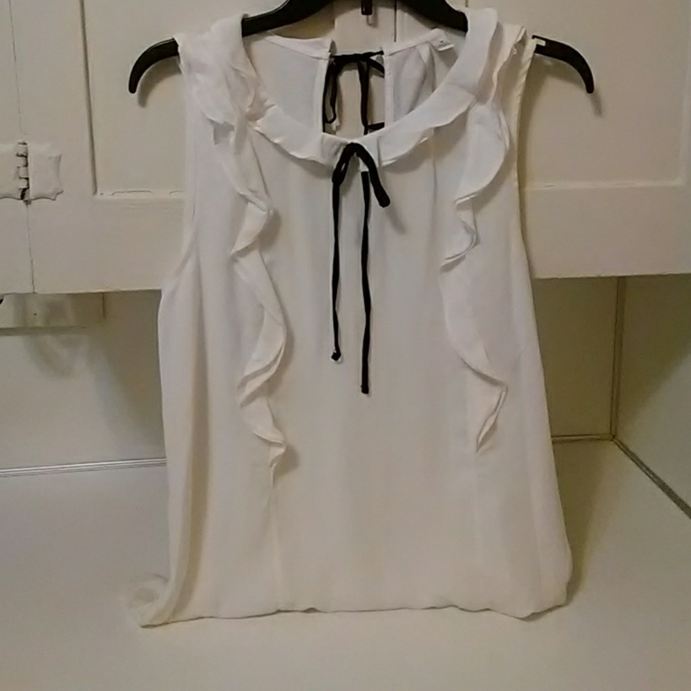 Lauren Conrad Blouse